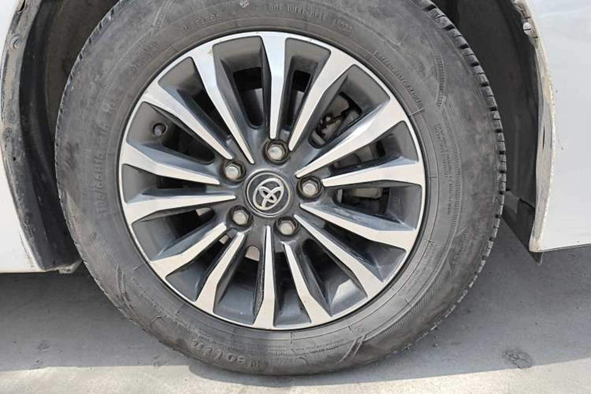Used Toyota Corolla 2018 1.2T S-CVT GL-i Zhihui Edition Right Front Wheel Hub