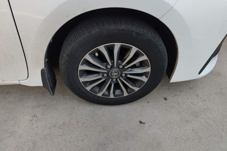 Used Toyota Corolla 2018 1.2T S-CVT GL-i Zhihui Edition Right Front Wheel Hub