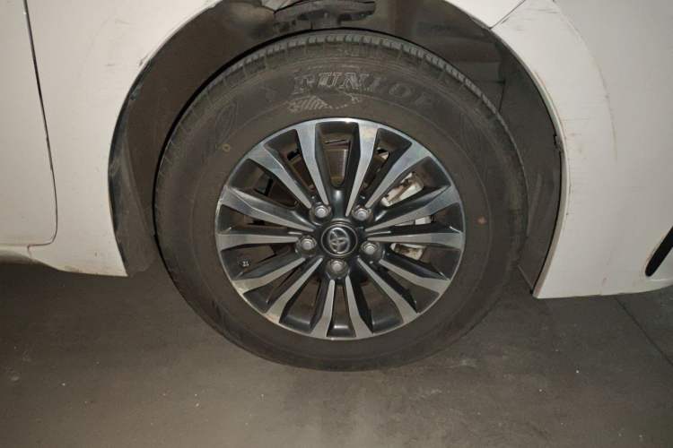 Used Toyota Corolla 2018 1.2T S-CVT GL-i Zhihui Edition Right Front Wheel Hub