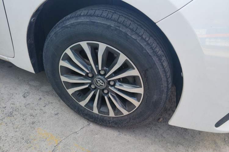 Used Toyota Corolla 2018 1.2T S-CVT GL Smart Enjoyment Version Right Front Wheel Hub
