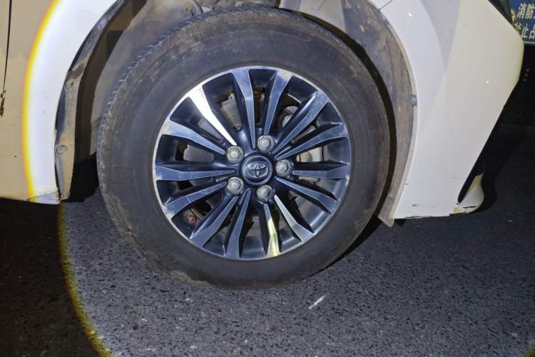 Used Toyota Corolla 2018 1.2T S-CVT GL Smart Enjoyment Version Right Front Wheel Hub