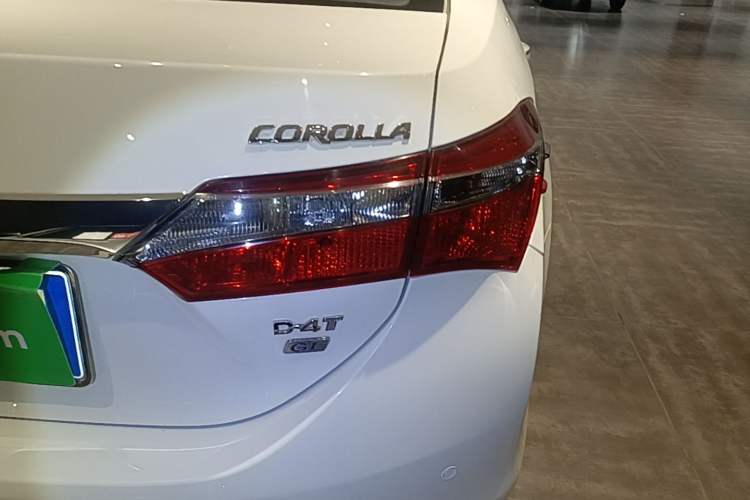 Used Toyota Corolla 2018 1.2T S-CVT GL Smart Enjoyment Version Right Rear Taillight