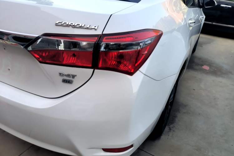 Used Toyota Corolla 2018 1.2T S-CVT GL Smart Enjoyment Version Right Rear Taillight