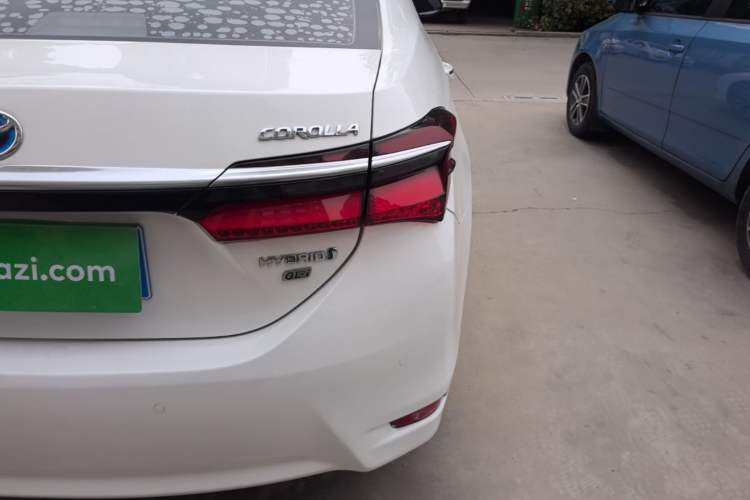Used Toyota Corolla 2018 Dual-Engine 1.8L E-CVT Smart Edition Right Rear Taillight