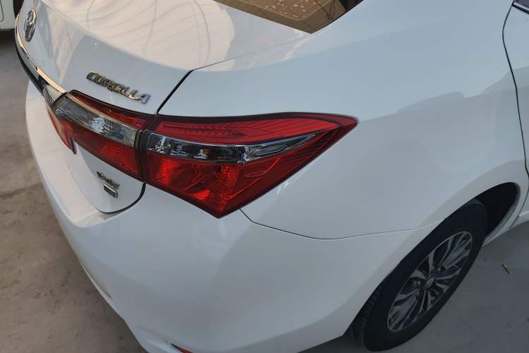 Used Toyota Corolla 2018 1.2T S-CVT GL-i Zhihui Edition Right Rear Taillight