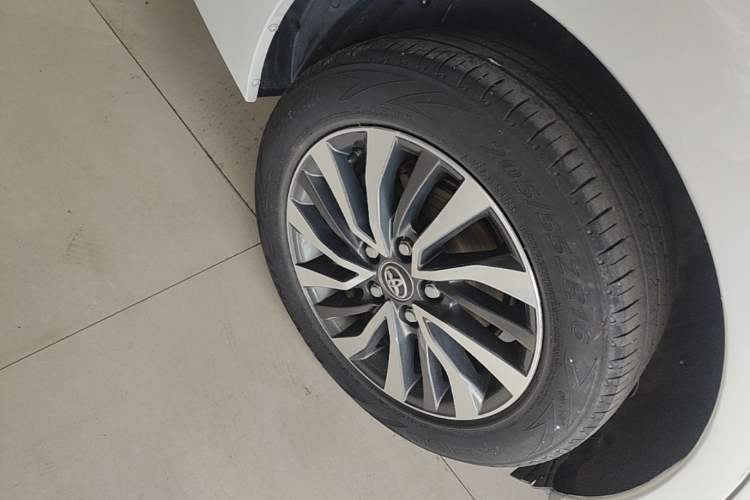 Used Toyota Corolla 2018 Dual-Engine 1.8L E-CVT Smart Edition Right Rear Wheel Hub