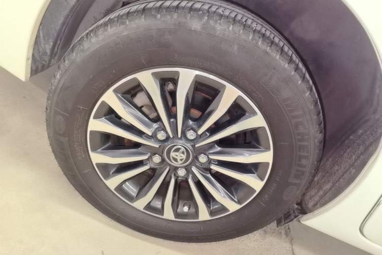 Used Toyota Corolla 2018 1.2T S-CVT GL-i Zhihui Edition Right Rear Wheel Hub