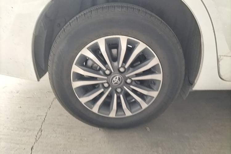 Used Toyota Corolla 2018 1.2T S-CVT GL-i Zhihui Edition Right Rear Wheel Hub