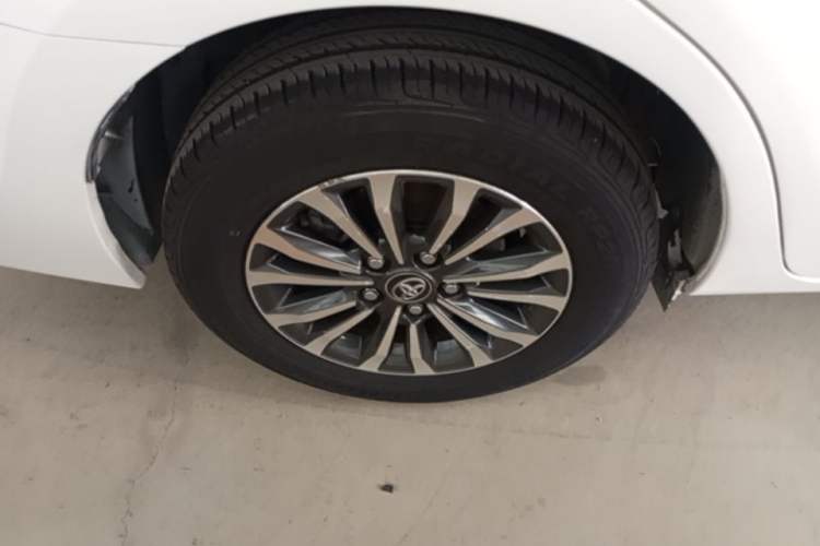 Used Toyota Corolla 2018 1.2T S-CVT GL Smart Enjoyment Version Right Rear Wheel Hub