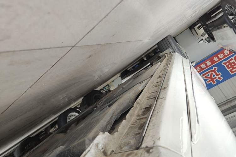 Used Toyota Corolla 2018 Dual-Engine 1.8L E-CVT Smart Edition Right Side Sill