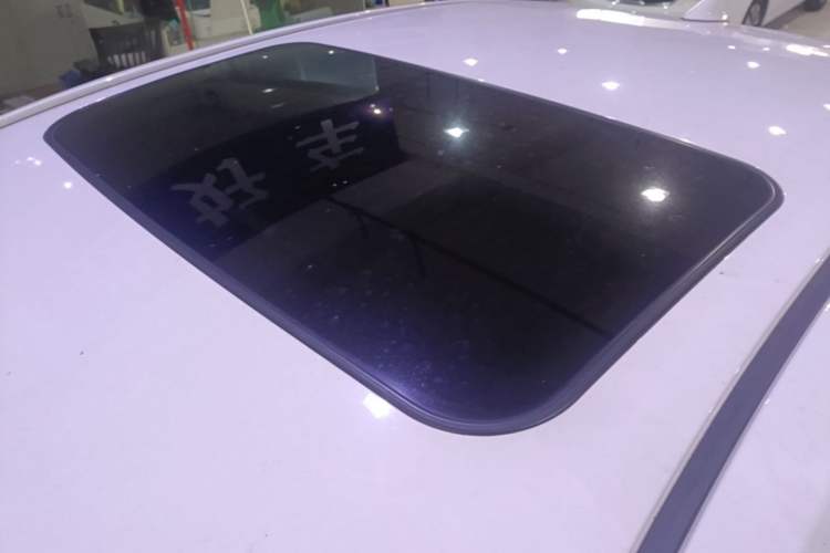 Used Toyota Corolla 2018 Dual-Engine 1.8L E-CVT Smart Edition Roof