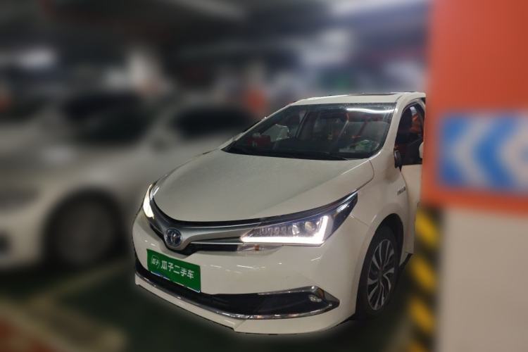 Used Toyota Corolla 2018 Dual-Engine 1.8L E-CVT Smart Edition Guazi used car, China used car export, Used car for sale, Used Toyota cars, Cheapest cars for sale
