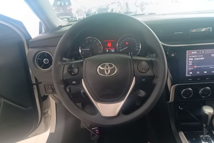 Used Toyota Corolla 2018 1.2T S-CVT GL-i Zhihui Edition Steering Wheel