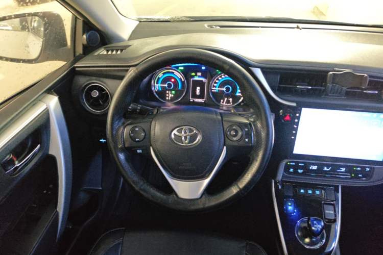 Used Toyota Corolla  Steering Wheel