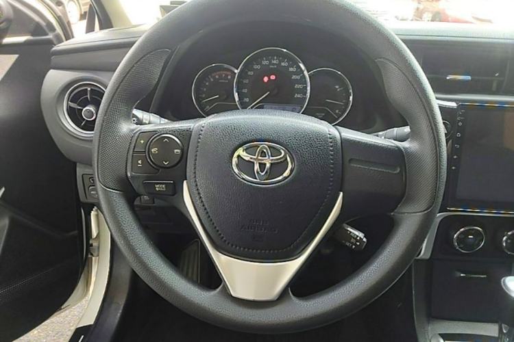 Used Toyota Corolla 2018 1.2T S-CVT GL Smart Enjoyment Version Steering Wheel