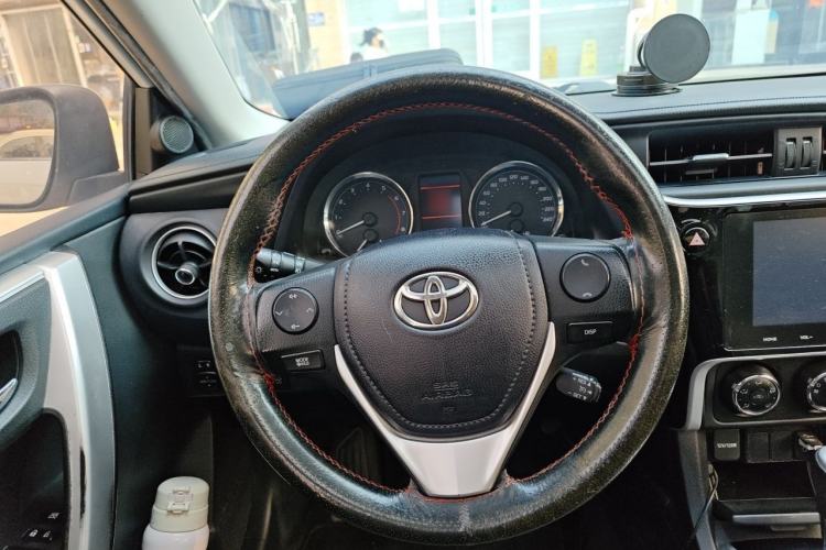 Used Toyota Corolla 2018 1.2T S-CVT GL-i Zhihui Edition Steering Wheel