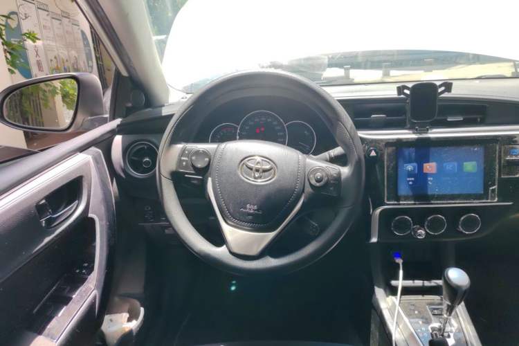 Used Toyota Corolla 2018 1.2T S-CVT GL Smart Enjoyment Version Steering Wheel