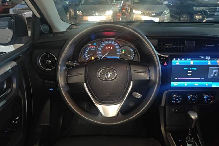 Used Toyota Corolla 2018 1.2T S-CVT GL Smart Enjoyment Version Steering Wheel