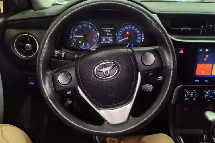 Used Toyota Corolla 2018 1.2T S-CVT GL-i Zhihui Edition Steering Wheel