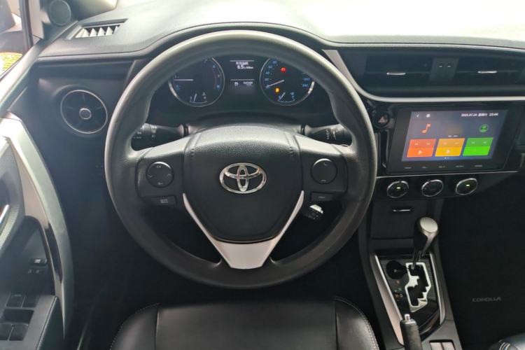 Used Toyota Corolla 2018 1.2T S-CVT GL-i Zhihui Edition Steering Wheel