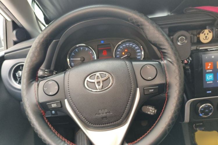 Used Toyota Corolla 2018 1.2T S-CVT GL-i Zhihui Edition Steering Wheel