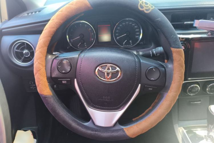 Used Toyota Corolla 2018 1.2T S-CVT GL-i Zhihui Edition Steering Wheel
