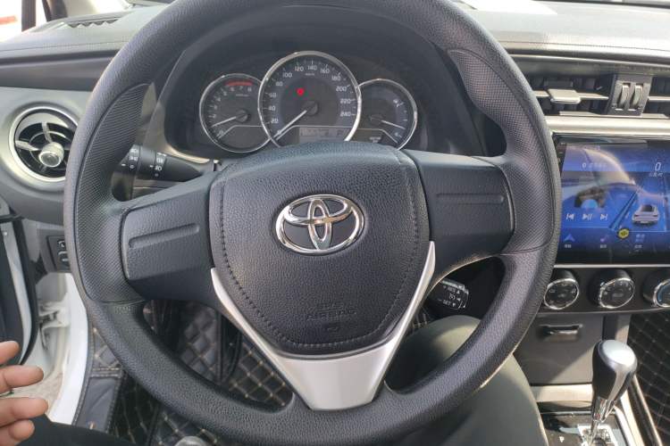 Used Toyota Corolla 2018 1.2T S-CVT GL Smart Enjoyment Version Steering Wheel
