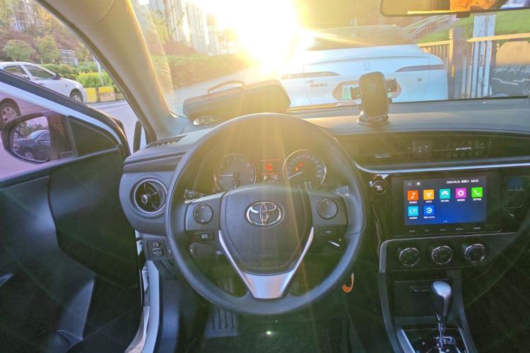Used Toyota Corolla 2018 1.2T S-CVT GL-i Zhihui Edition Steering Wheel
