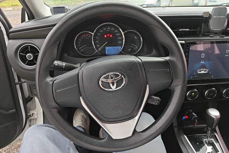 Used Toyota Corolla 2018 1.2T S-CVT GL Smart Enjoyment Version Steering Wheel