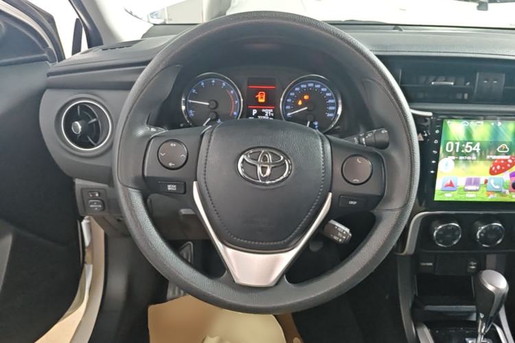 Used Toyota Corolla 2018 1.2T S-CVT GL-i Zhihui Edition Steering Wheel