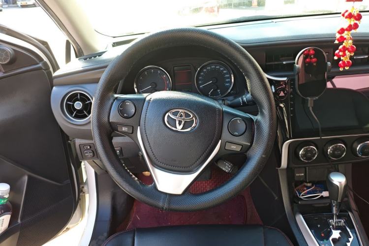 Used Toyota Corolla 2018 1.2T S-CVT GL-i Zhihui Edition Steering Wheel