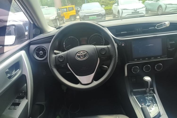 Used Toyota Corolla 2018 1.2T S-CVT GL-i Zhihui Edition Steering Wheel