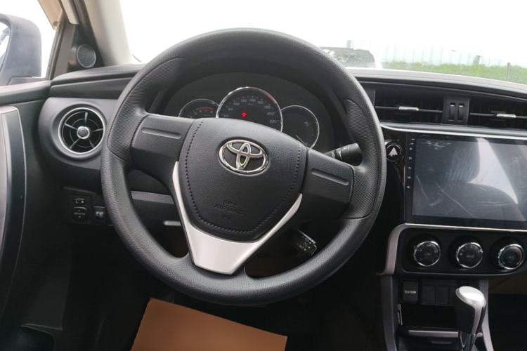 Used Toyota Corolla 2018 1.2T S-CVT GL Smart Enjoyment Version Steering Wheel