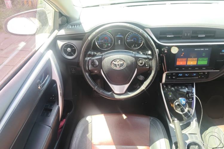 Used Toyota Corolla 2018 Dual-Engine 1.8L E-CVT Smart Edition Steering Wheel