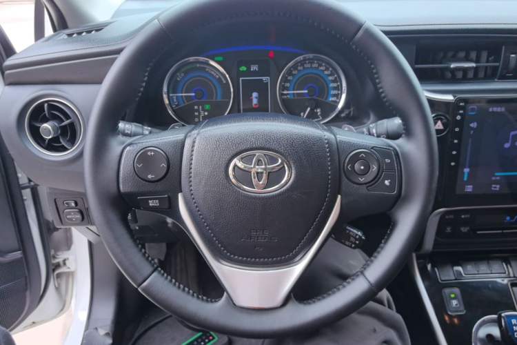 Used Toyota Corolla 2018 Dual-Engine 1.8L E-CVT Smart Edition Steering Wheel
