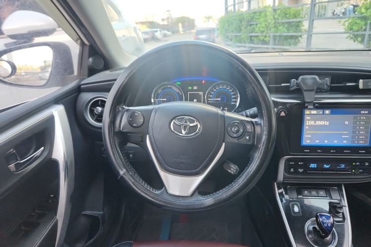 Used Toyota Corolla 2018 Dual-Engine 1.8L E-CVT Smart Edition Steering Wheel