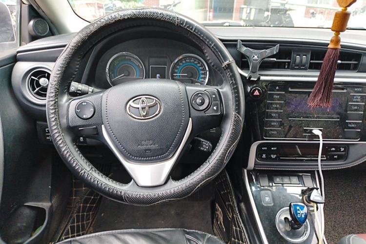 Used Toyota Corolla 2018 Dual-Engine 1.8L E-CVT Smart Edition Steering Wheel