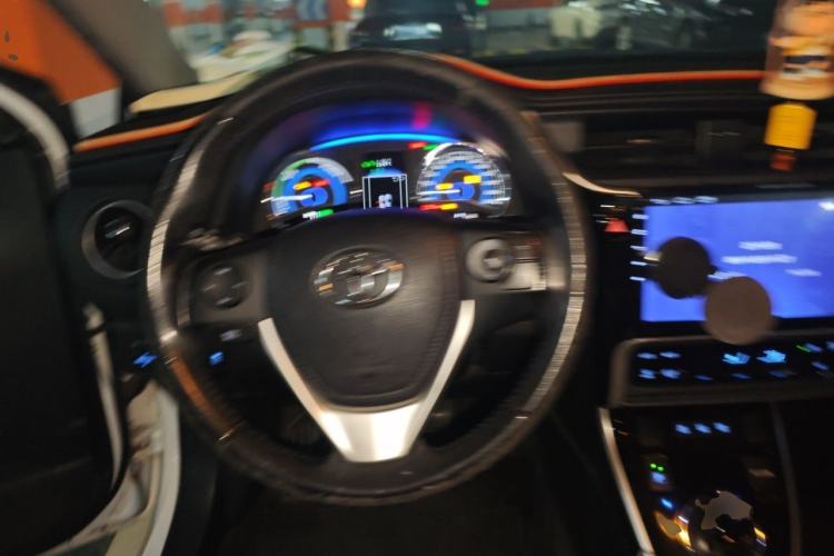 Used Toyota Corolla 2018 Dual-Engine 1.8L E-CVT Smart Edition Steering Wheel
