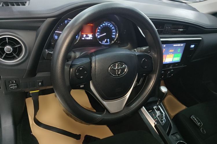 Used Toyota Corolla 2018 1.2T S-CVT GL-i Zhihui Edition Steering Wheel