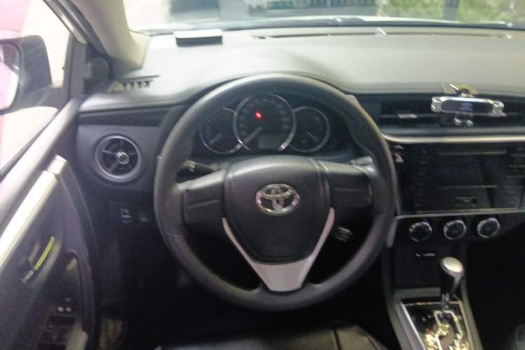 Used Toyota Corolla 2018 1.2T S-CVT GL Smart Enjoyment Version Steering Wheel