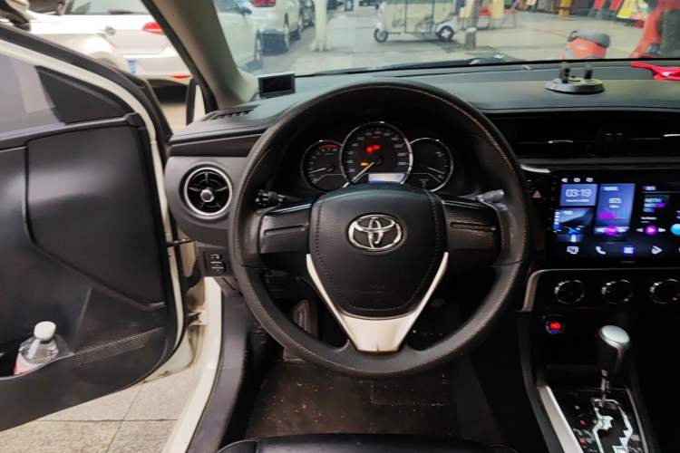Used Toyota Corolla 2018 1.2T S-CVT GL Smart Enjoyment Version Steering Wheel