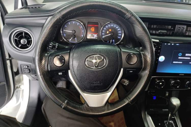 Used Toyota Corolla 2018 1.2T S-CVT GL-i Zhihui Edition Steering Wheel