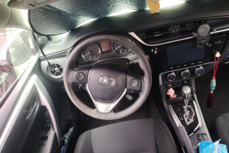 Used Toyota Corolla 2018 1.2T S-CVT GL-i Zhihui Edition Steering Wheel