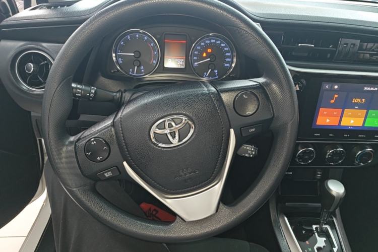 Used Toyota Corolla 2018 1.2T S-CVT GL-i Zhihui Edition Steering Wheel
