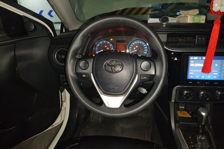 Used Toyota Corolla 2018 1.2T S-CVT GL-i Zhihui Edition Steering Wheel