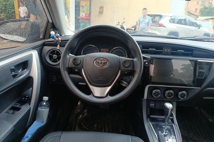 Used Toyota Corolla 2018 1.2T S-CVT GL-i Zhihui Edition Steering Wheel