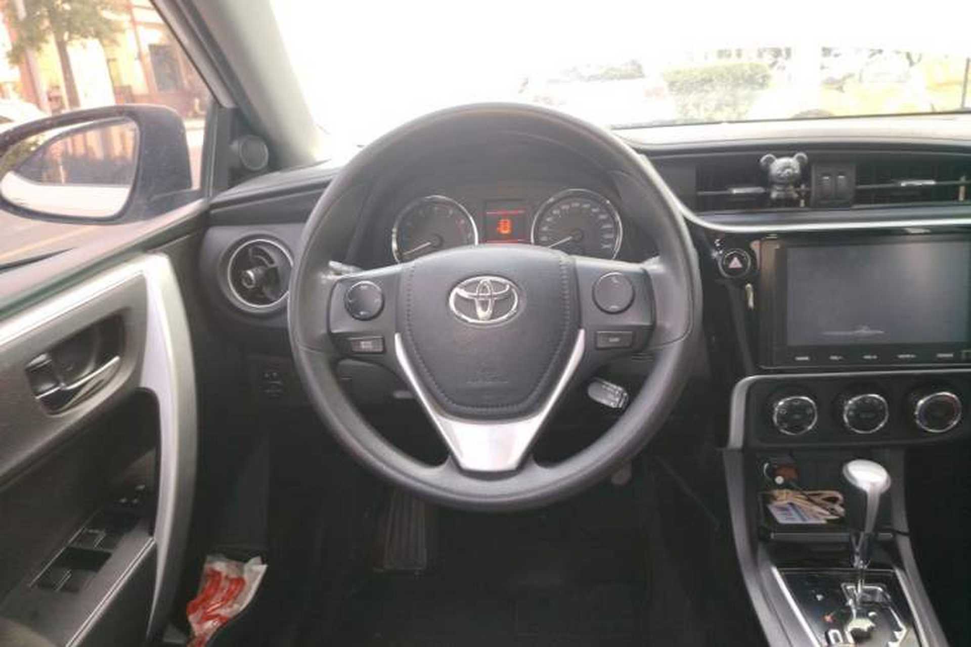 Used Toyota Corolla 2018 1.2T S-CVT GL-i Zhihui Edition Steering Wheel