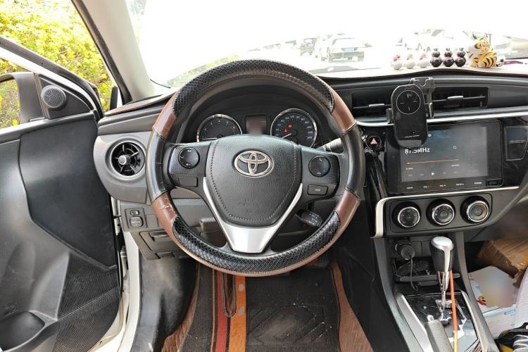Used Toyota Corolla 2018 1.2T S-CVT GL-i Zhihui Edition Steering Wheel