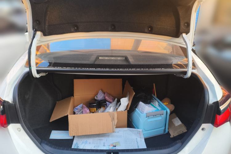 Used Toyota Corolla 2018 Dual-Engine 1.8L E-CVT Smart Edition Trunk