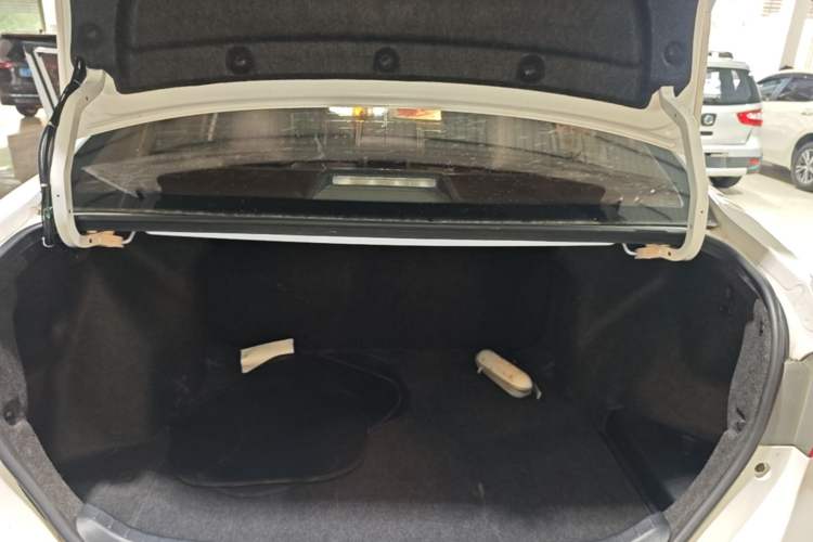 Used Toyota Corolla 2018 1.2T S-CVT GL Smart Enjoyment Version Trunk